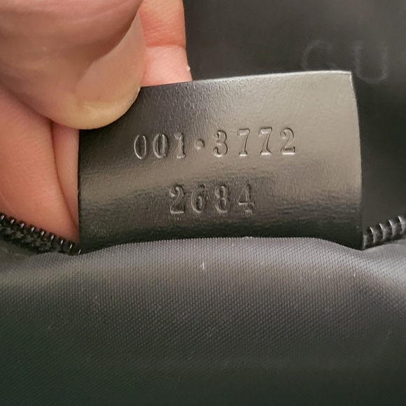 Gucci Leather Nylon Double Strap Shoulder Bag.. Authentic!! - Picture 9 of 16